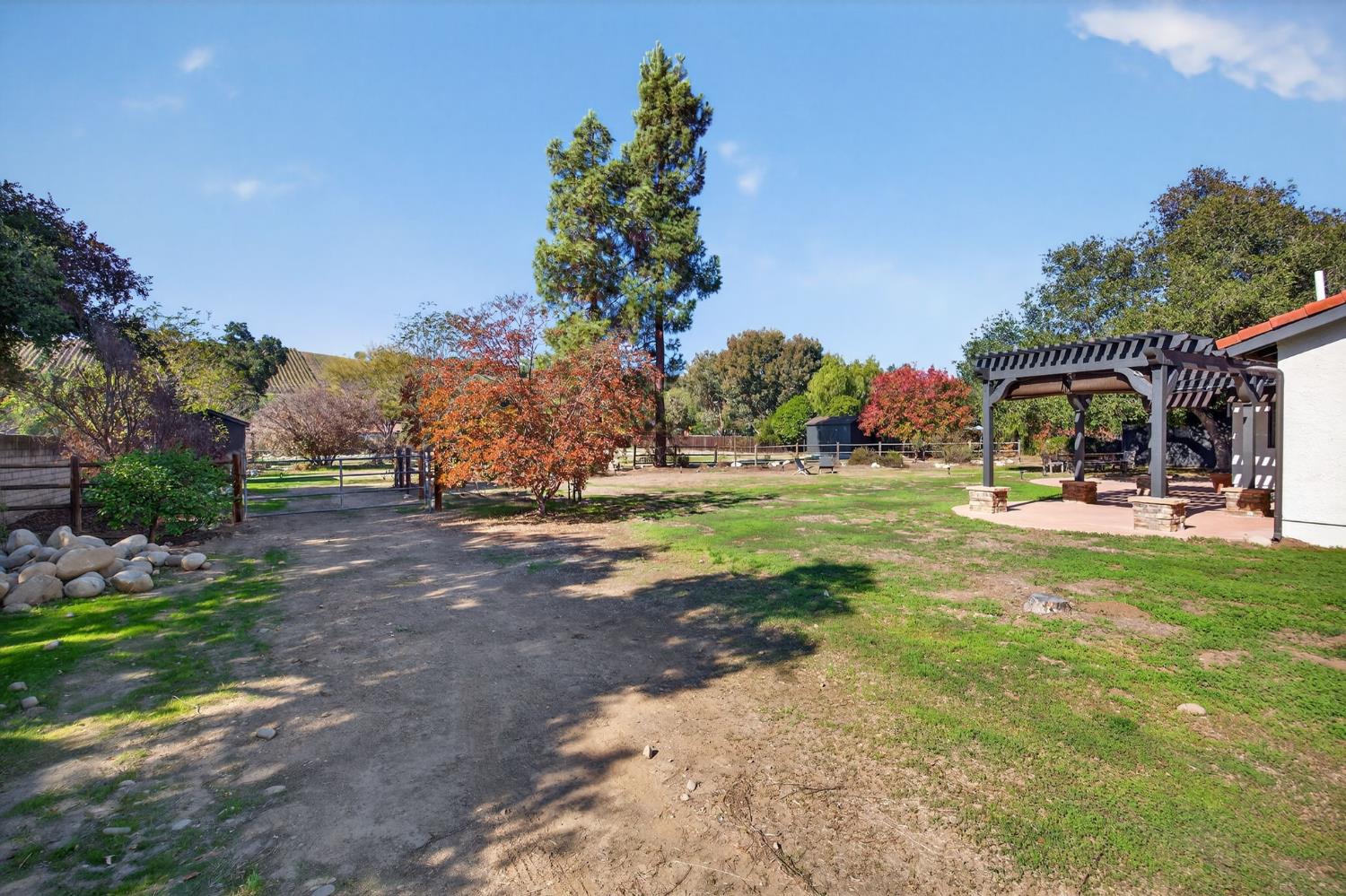 159 Burnham Road Oak View, CA 93022 - Photo 27 of 43