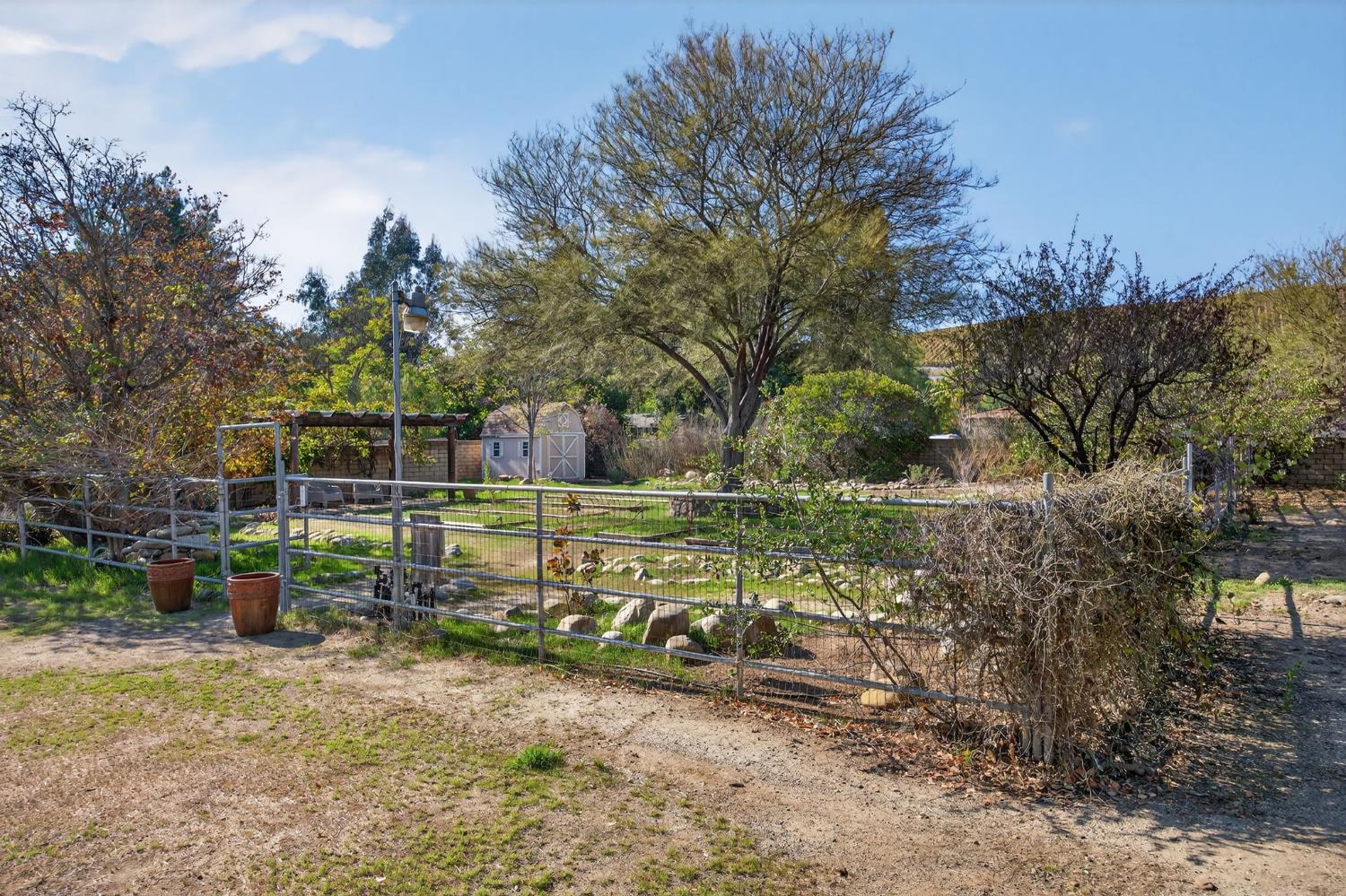 159 Burnham Road Oak View, CA 93022 - Photo 40 of 43