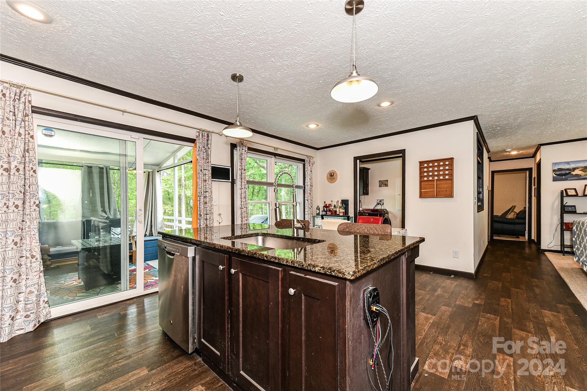 1829 Hart Road Charlotte, NC 28214 - Photo 25 of 39 Gallery Image 25