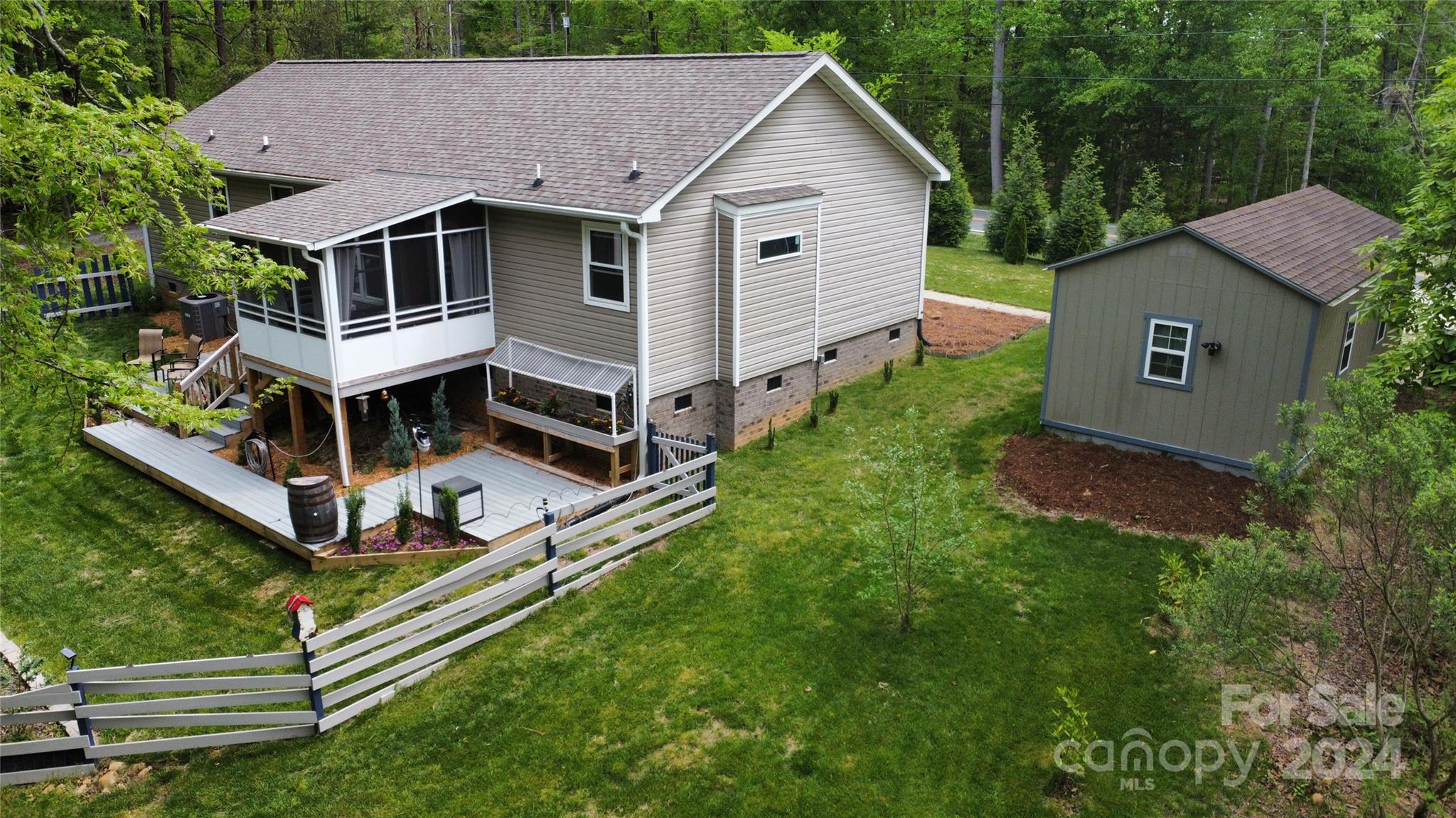 1829 Hart Road Charlotte, NC 28214 - Photo 29 of 39 Gallery Image 29