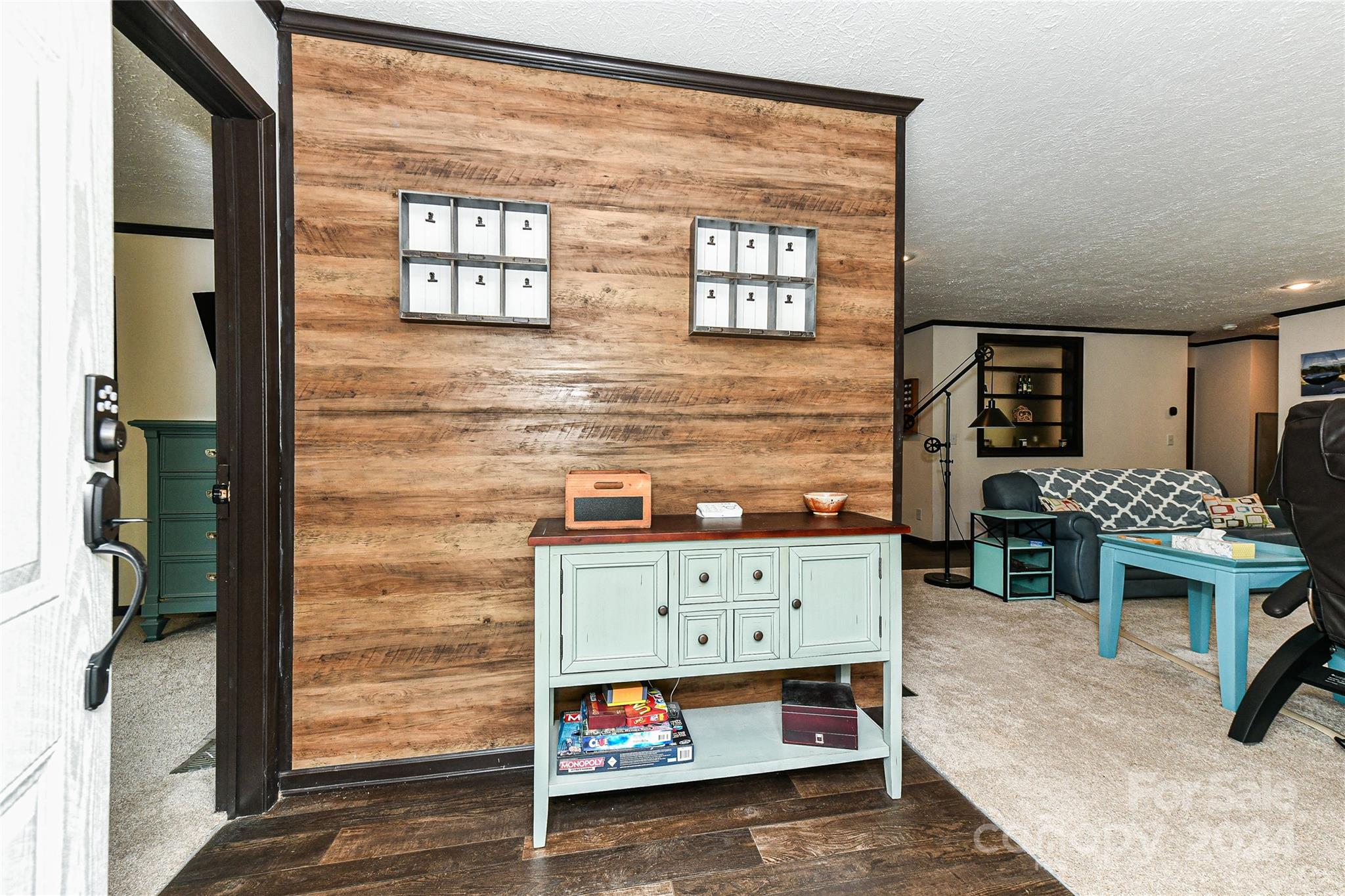 1829 Hart Road Charlotte, NC 28214 - Photo 5 of 39 Gallery Image 5