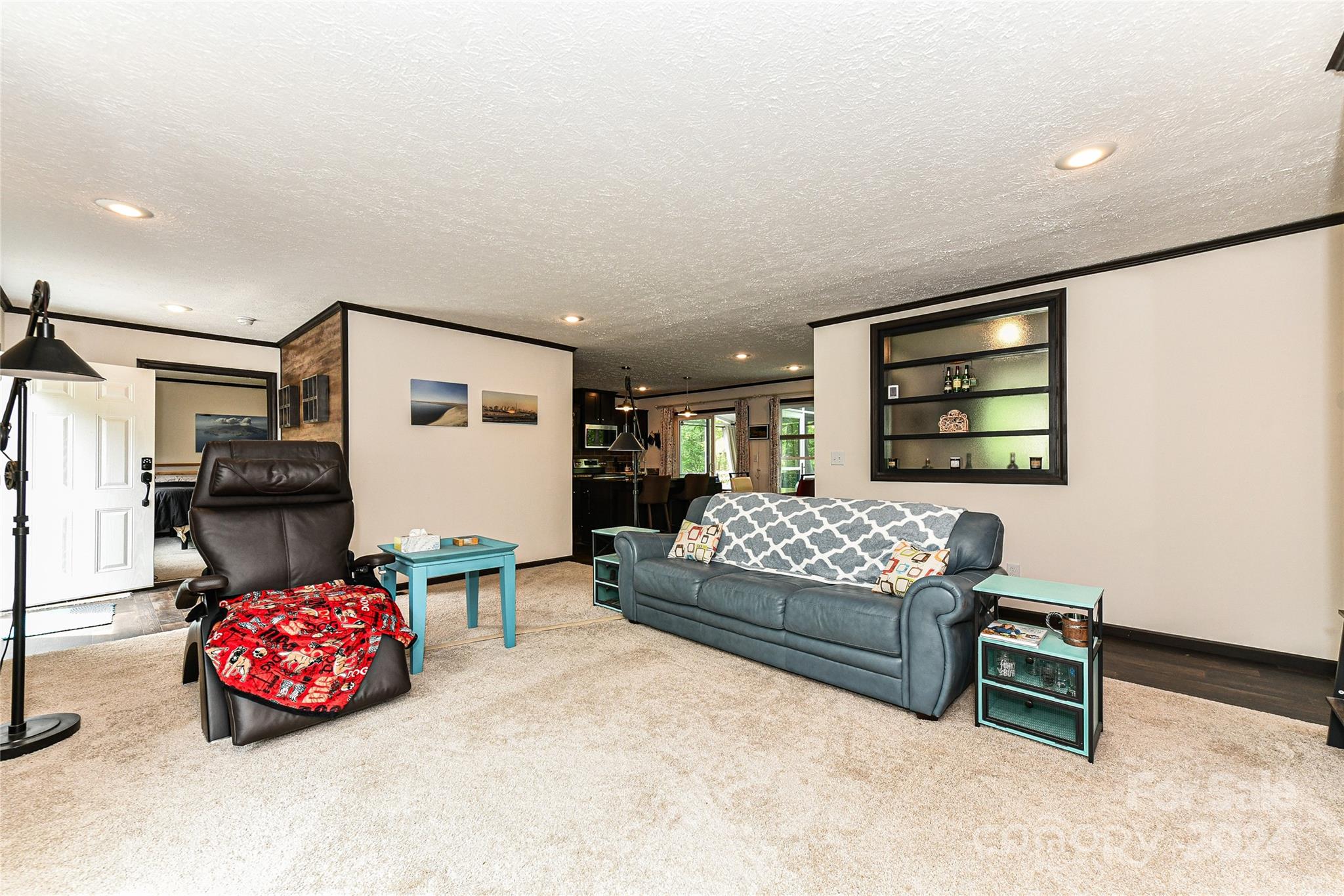 1829 Hart Road Charlotte, NC 28214 - Photo 8 of 39 Gallery Image 8