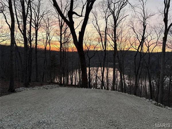 $25,900 | 95 Deer Run Trail, New Florence, MO 63363