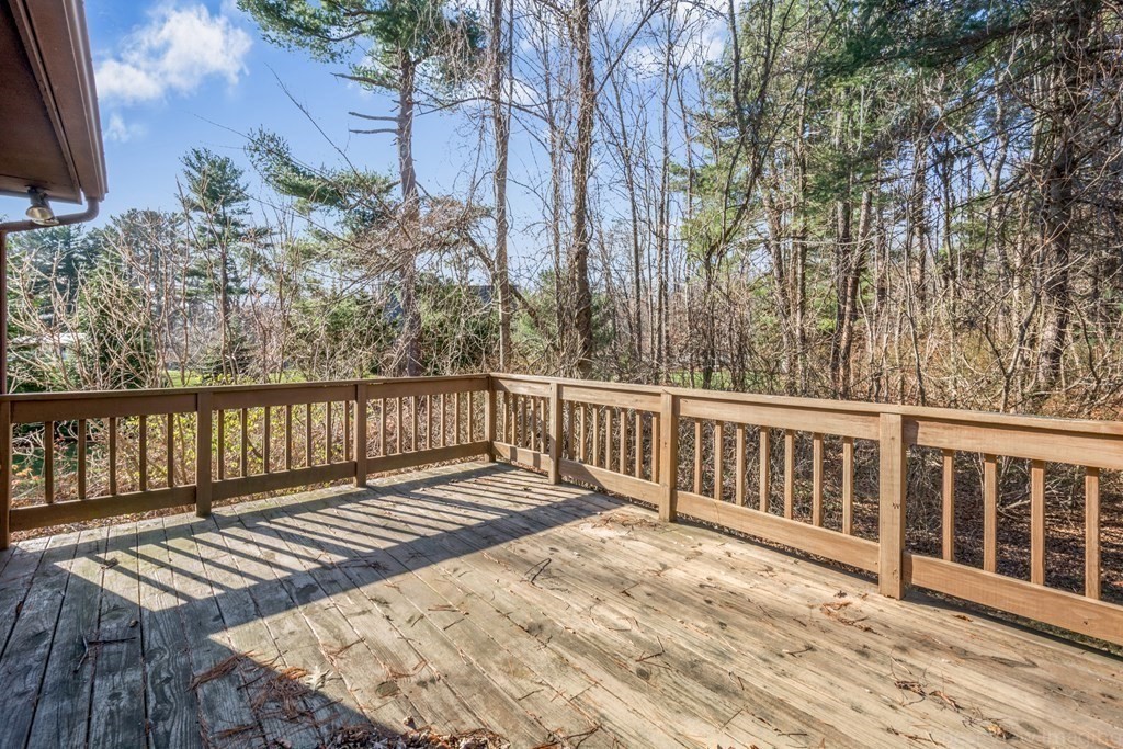 95 Chickering Road Spencer, MA 01562 - Photo 30 of 36 Gallery Image 30