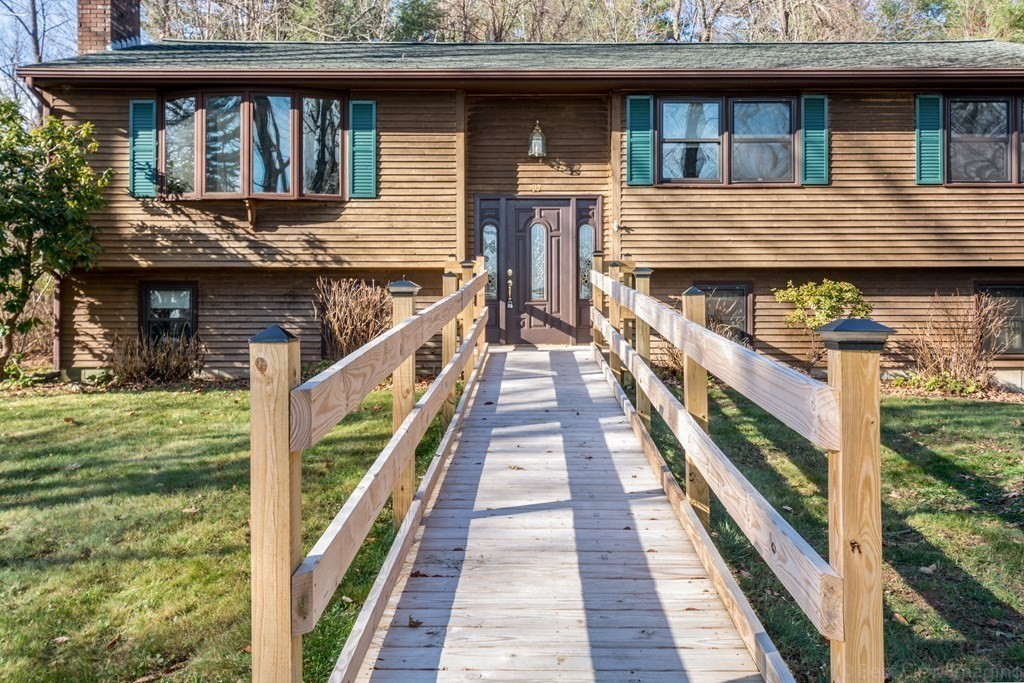 95 Chickering Road Spencer, MA 01562 - Photo 4 of 36 Gallery Image 4
