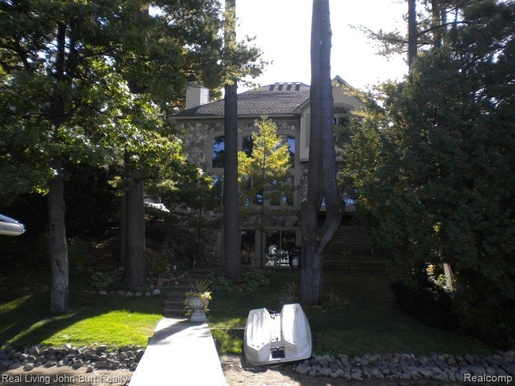 932 Pine Tree Road Lake Orion, MI 48362 - Photo 4 of 20 View from Water