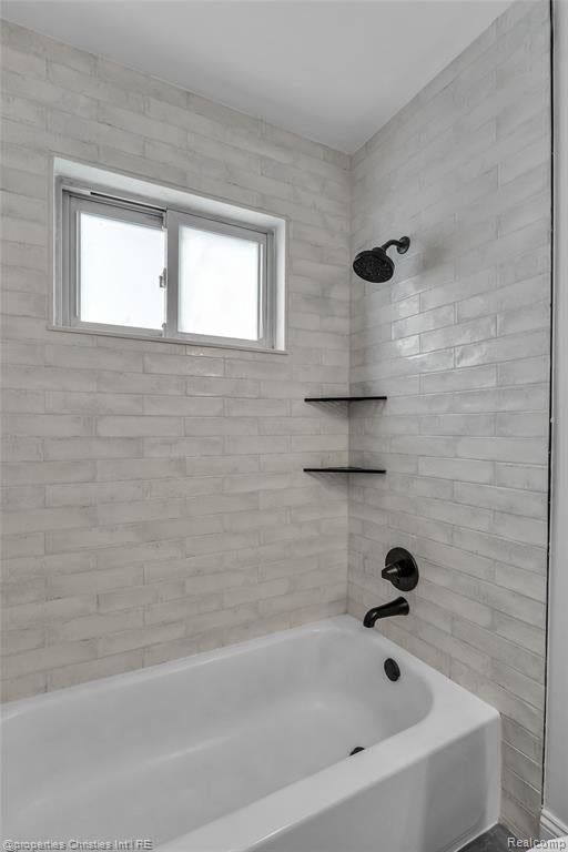 2655 East Maple Road Birmingham, MI 48009 - Photo 27 of 32 Gallery Image 27