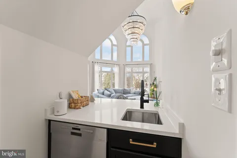 $1,750,000 | 18545 Sandpiper Place, Leesburg, VA 20176