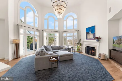 $1,750,000 | 18545 Sandpiper Place, Leesburg, VA 20176