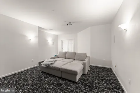 $1,750,000 | 18545 Sandpiper Place, Leesburg, VA 20176