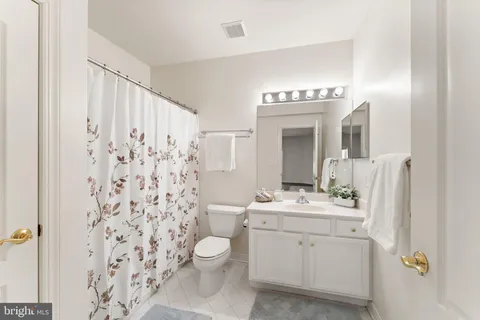 $1,750,000 | 18545 Sandpiper Place, Leesburg, VA 20176