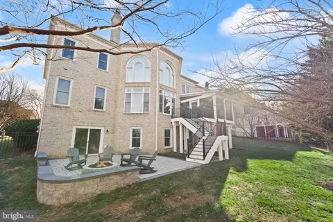 $1,750,000 | 18545 Sandpiper Place, Leesburg, VA 20176