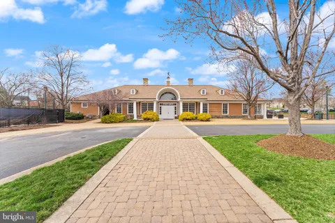 $1,750,000 | 18545 Sandpiper Place, Leesburg, VA 20176
