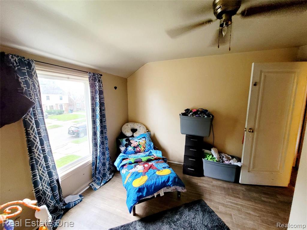10755 Roxbury Street Detroit, MI 48224 - Photo 5 of 6