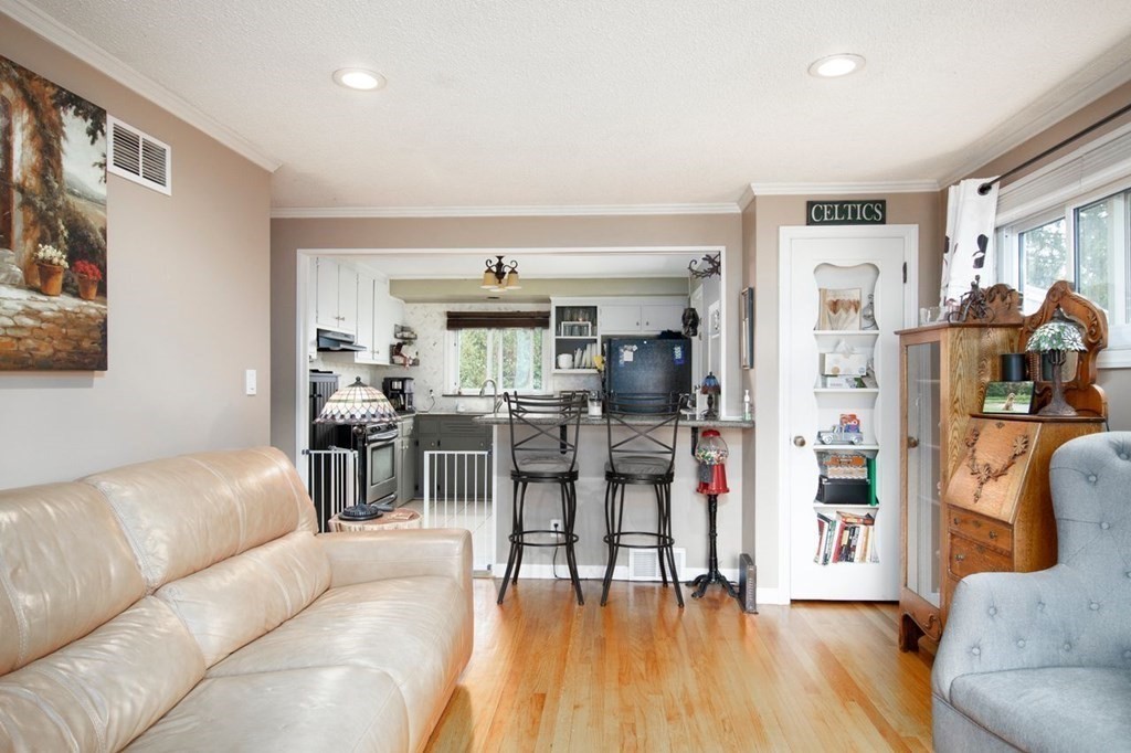 67 Steuben Street Springfield, MA 01151 - Photo 14 of 26 Gallery Image 14
