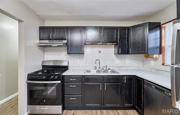 $1,400 | 855 Daniel Boone Drive, Florissant, MO 63031