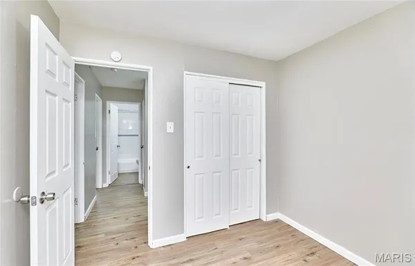 $1,400 | 855 Daniel Boone Drive, Florissant, MO 63031