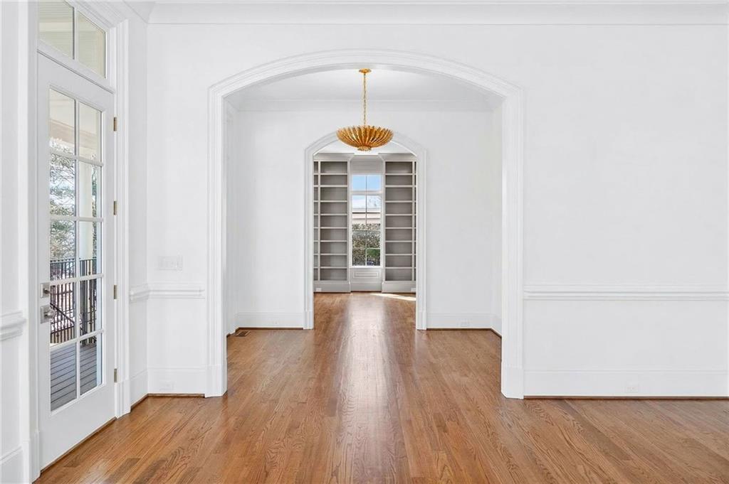 2147 Cooper Lake Road Southeast Smyrna, GA 30080 - Photo 13 of 65