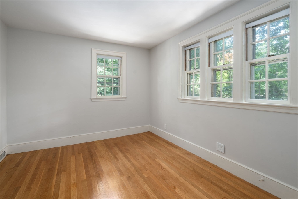 41 Locust Avenue Lexington, MA 02421 - Photo 25 of 34