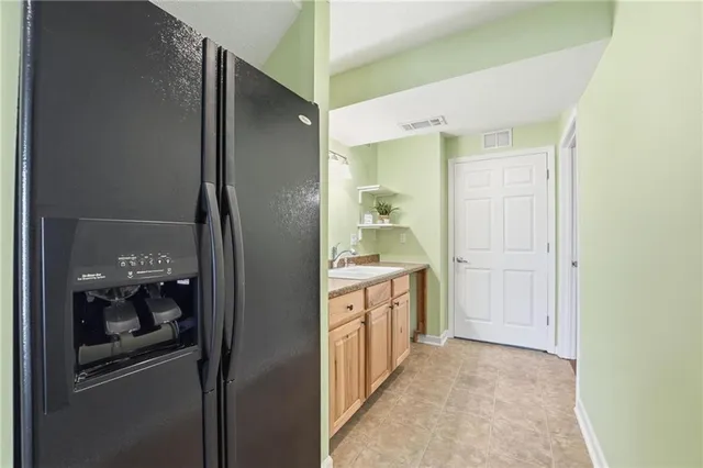 $379,000 | 4821 Southwest Davis Drive, Lee's Summit, MO 64083