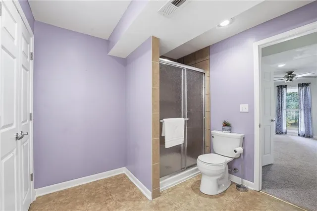 $379,000 | 4821 Southwest Davis Drive, Lee's Summit, MO 64083