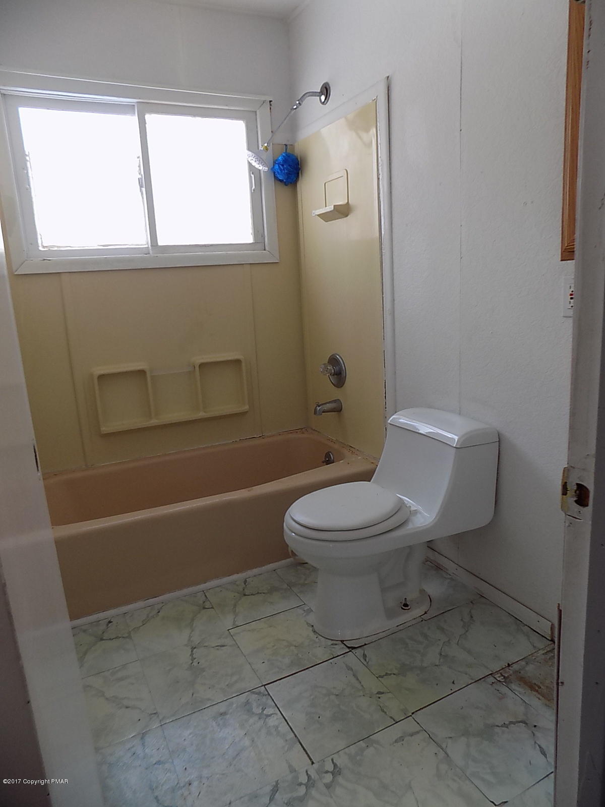 120 Williams Road Milford, PA 18337 - Photo 15 of 24 BATHROOM 1