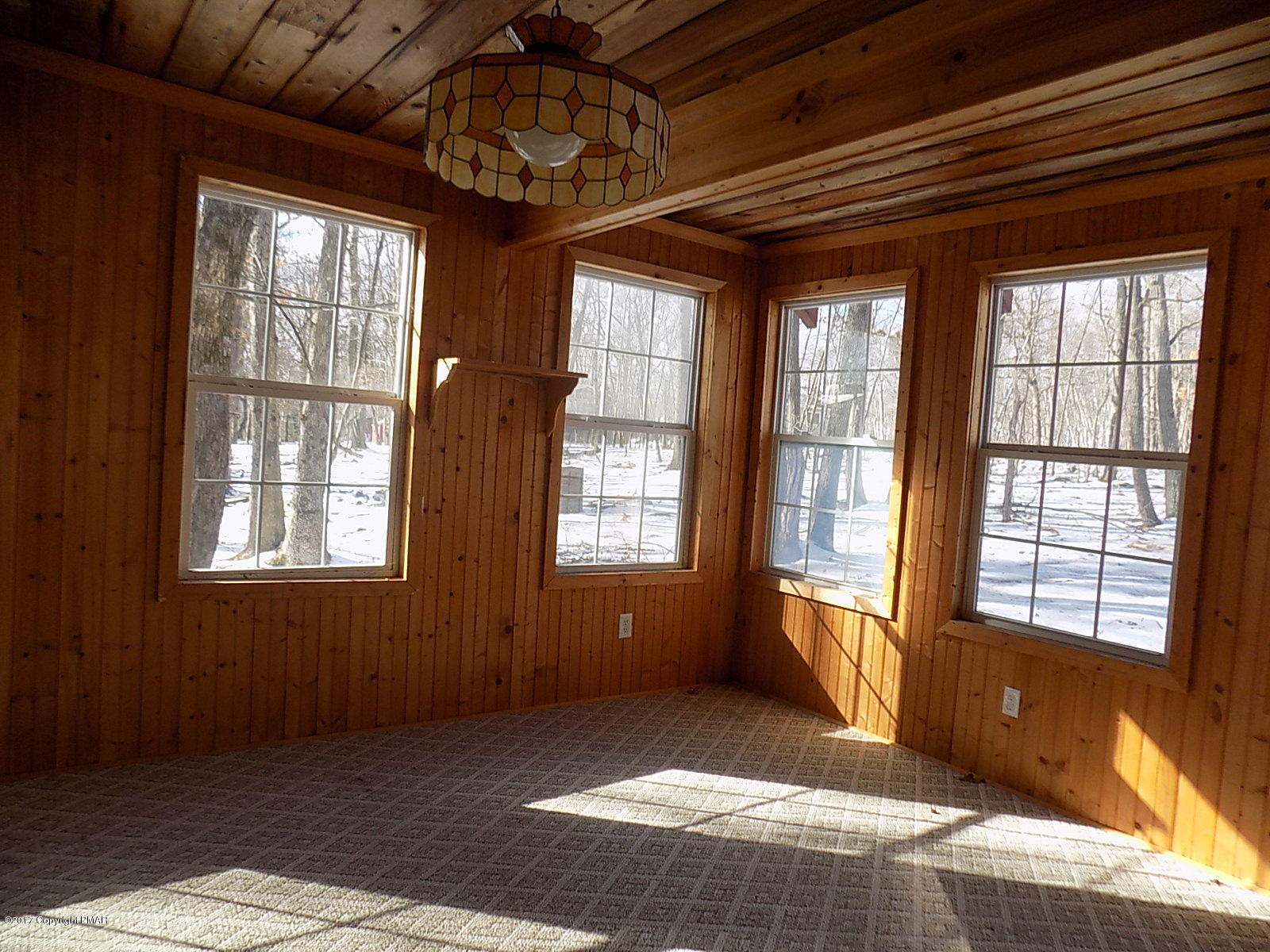 120 Williams Road Milford, PA 18337 - Photo 22 of 24 DININGROOM
