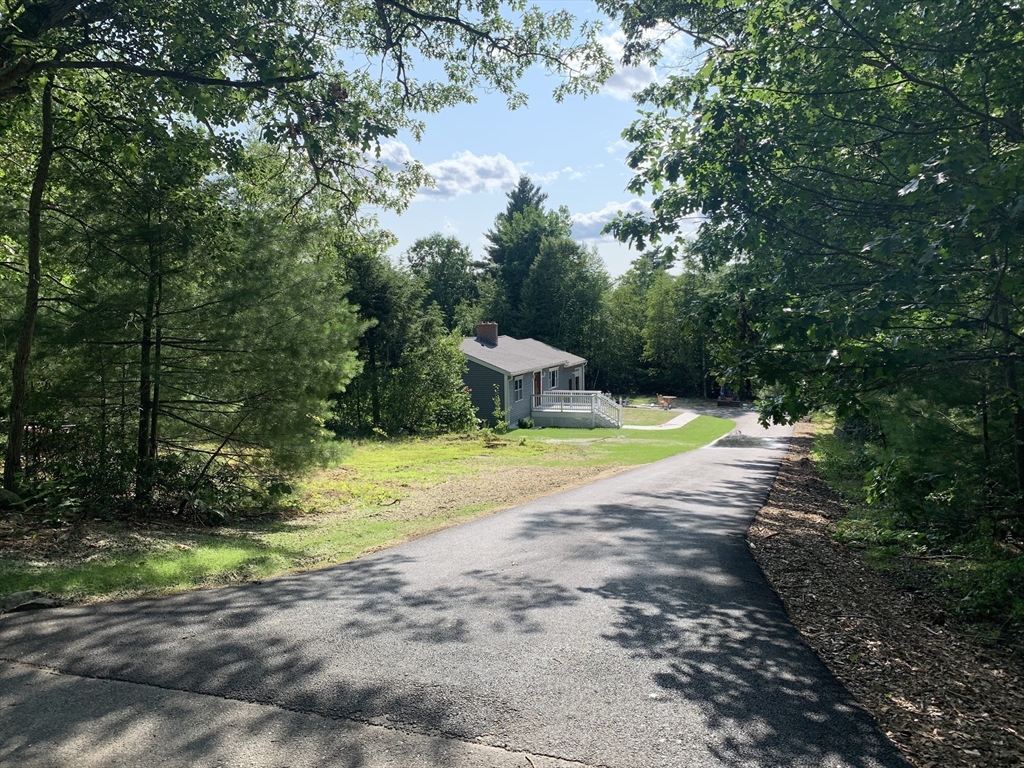 407 S Road Templeton, MA 01468 - Photo 2 of 29
