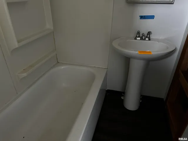 $44,900 | 800 East McKinley Street, Marion, IL 62959