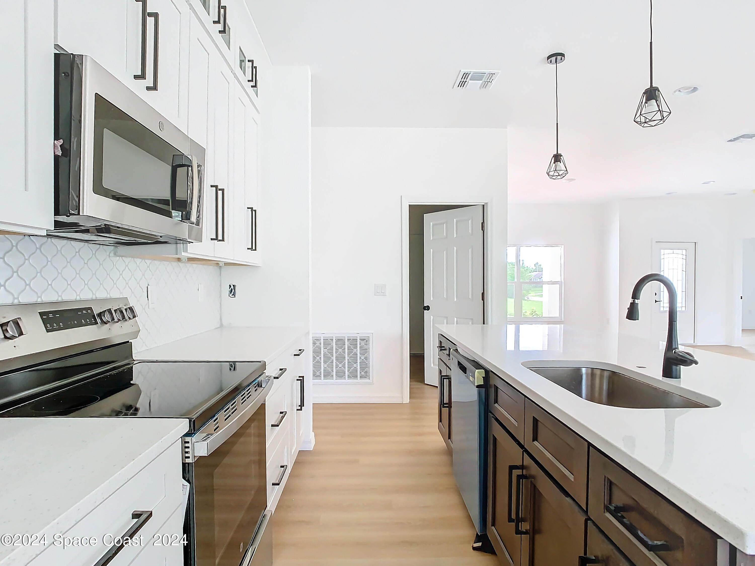 406 Hancock Street Palm Bay, FL 32908 - Photo 17 of 67 406 Hancock Street-25