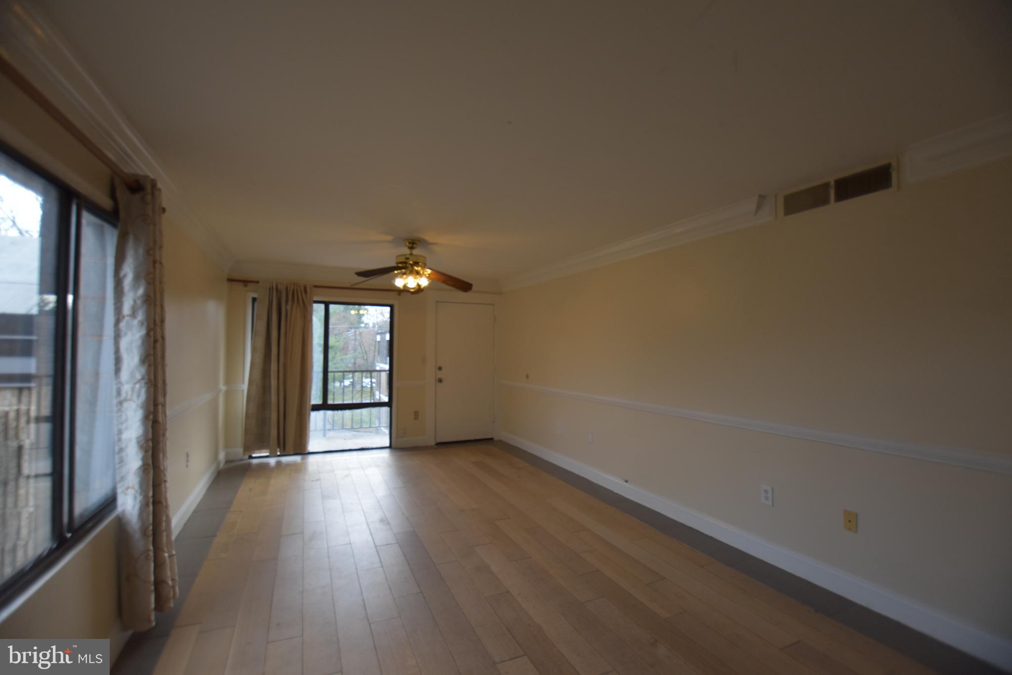 3301 Hewitt Avenue, Unit 505 Silver Spring, MD 20906 - Photo 3 of 20 Living Space