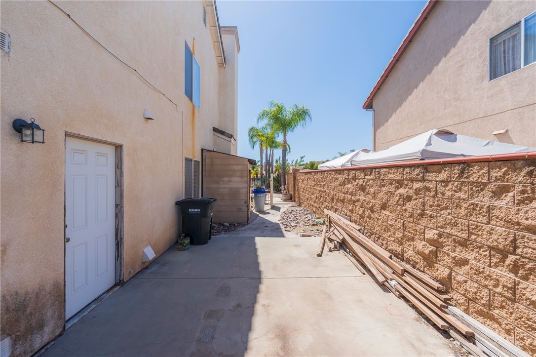 32914 Willow Bay Road Wildomar, CA 92595 - Photo 35 of 36 Side yard. Potential RV Parking.