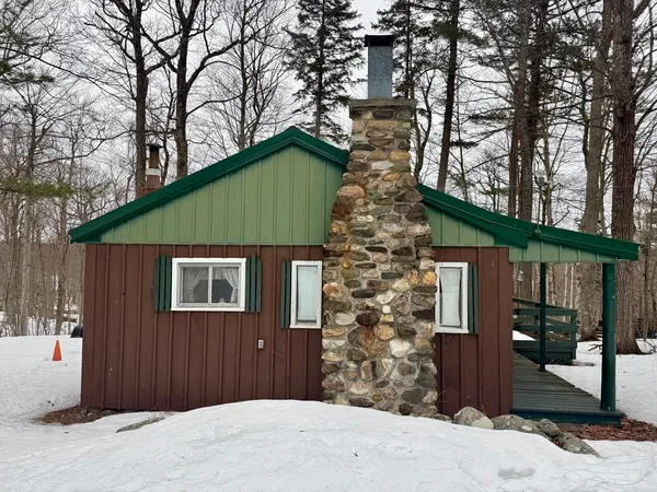 $85,000 | 23 East Brook Drive, Heath, MA 01346