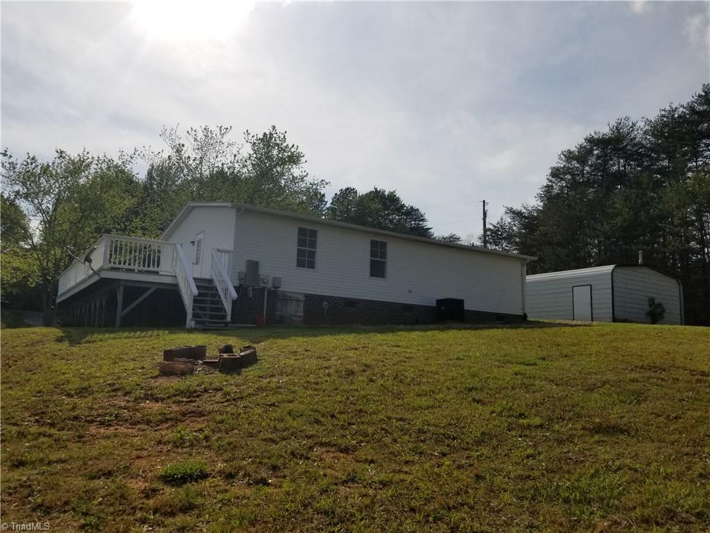 1309 Gordon Road Pinnacle, NC 27043 - Photo 15 of 41 View of the back of the property