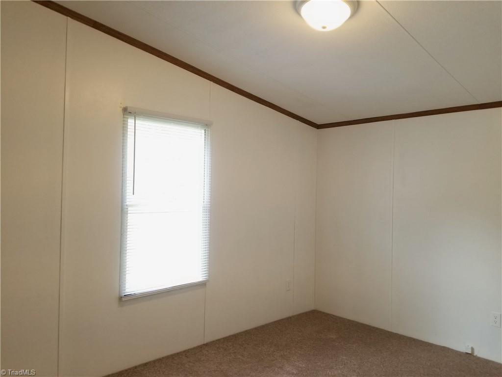 1309 Gordon Road Pinnacle, NC 27043 - Photo 29 of 41 View of 2nd bedroom