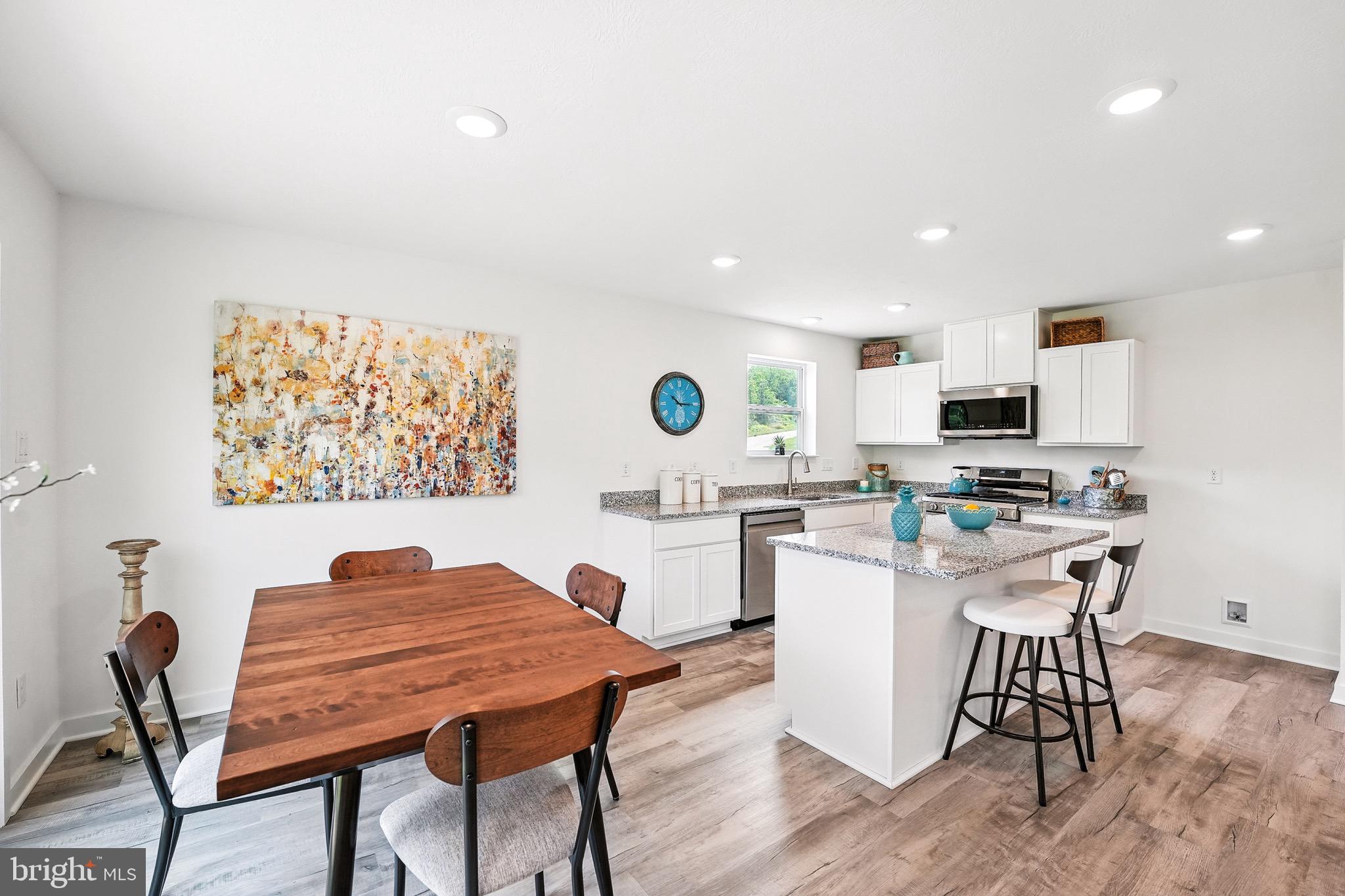 239 Monroe Avenue Ranson, WV 25438 - Photo 11 of 34