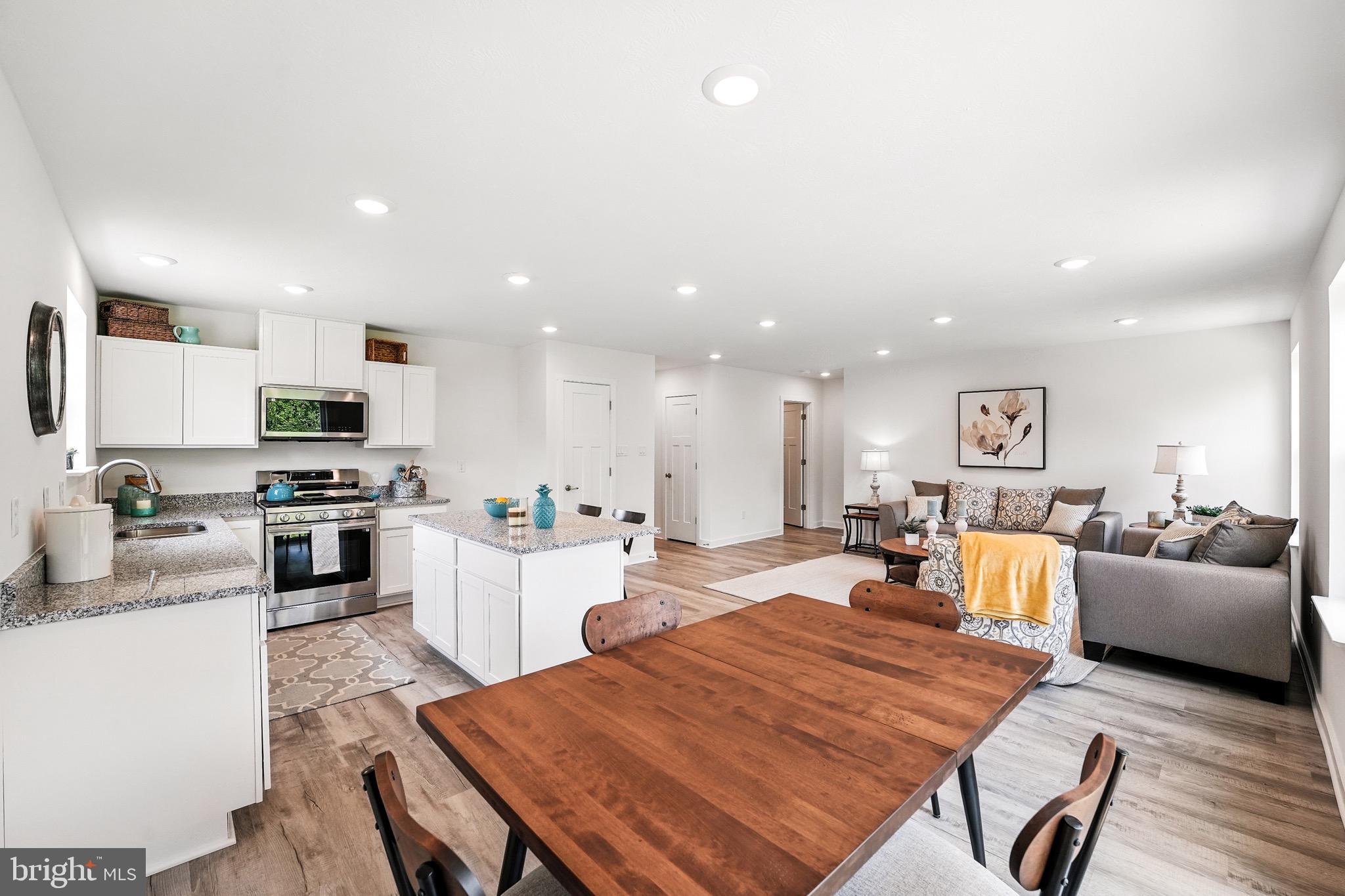 239 Monroe Avenue Ranson, WV 25438 - Photo 20 of 34