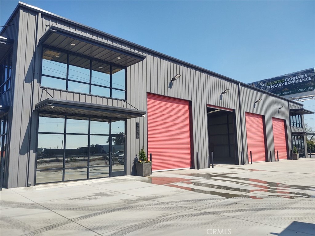 1 East 3rd Street Hanford, CA 93230 - Photo 8 of 8 a view of a entryway