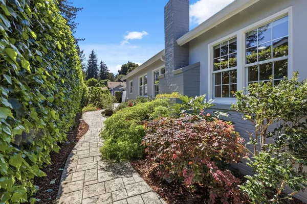 $1,100,000 | 245 Laurel Drive, Felton, CA 95018