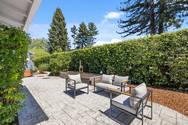 $1,100,000 | 245 Laurel Drive, Felton, CA 95018