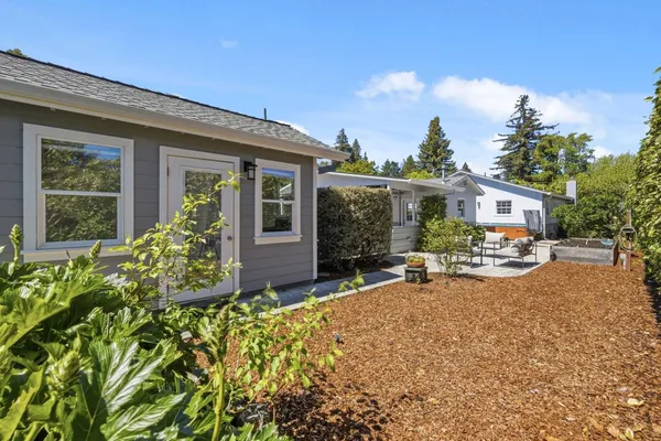 $1,100,000 | 245 Laurel Drive, Felton, CA 95018