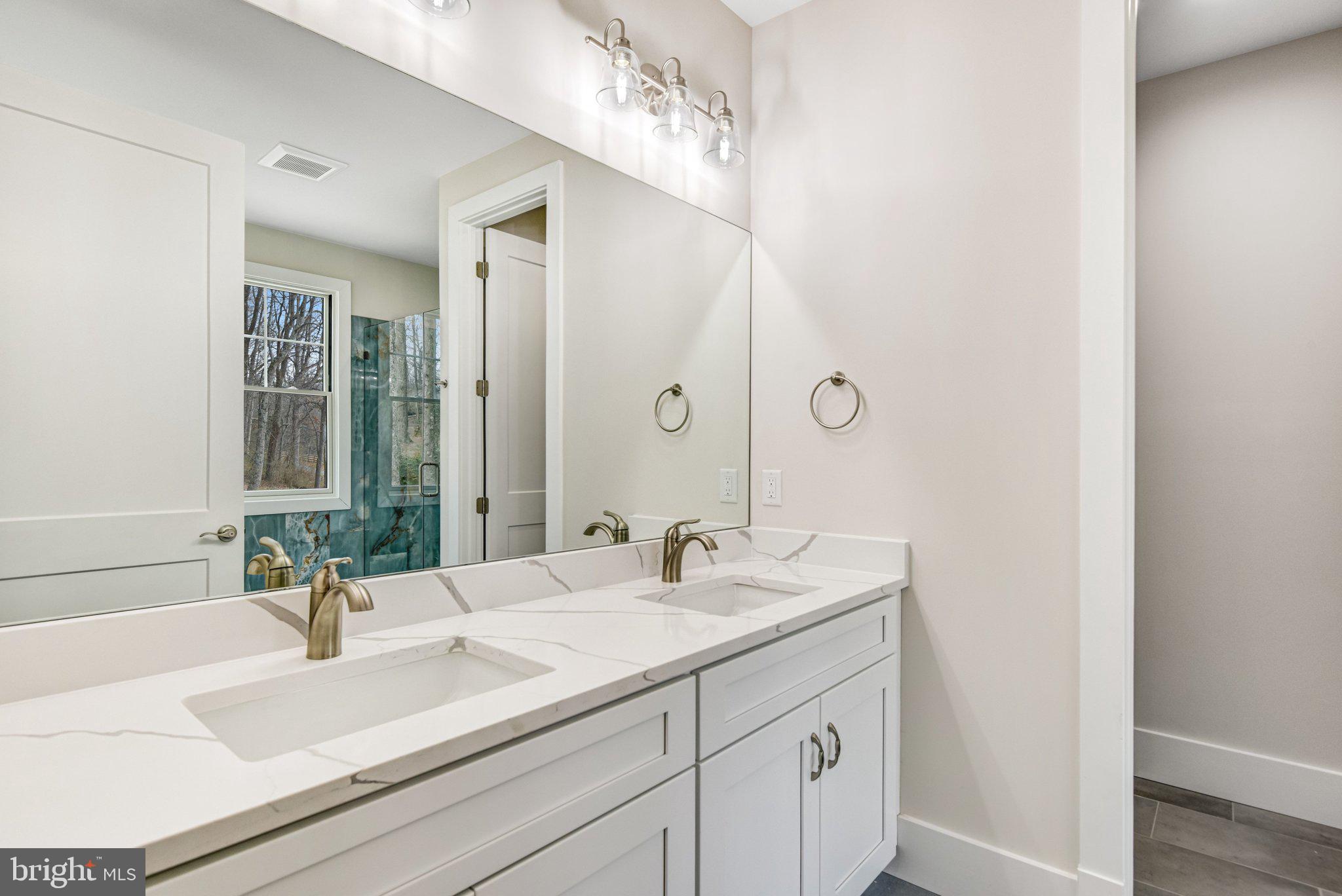 16220 Waterfall Road Haymarket, VA 20169 - Photo 21 of 44