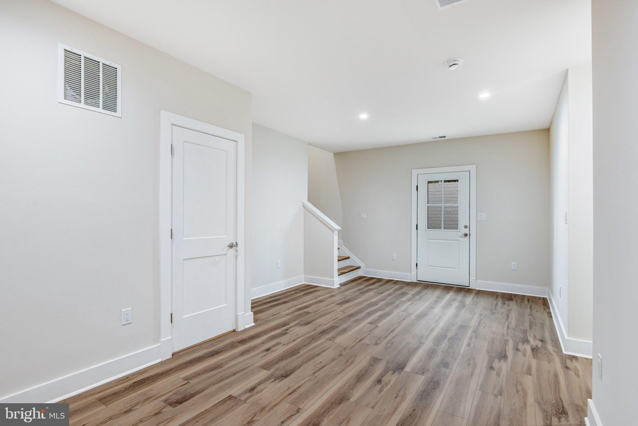 16220 Waterfall Road Haymarket, VA 20169 - Photo 31 of 44