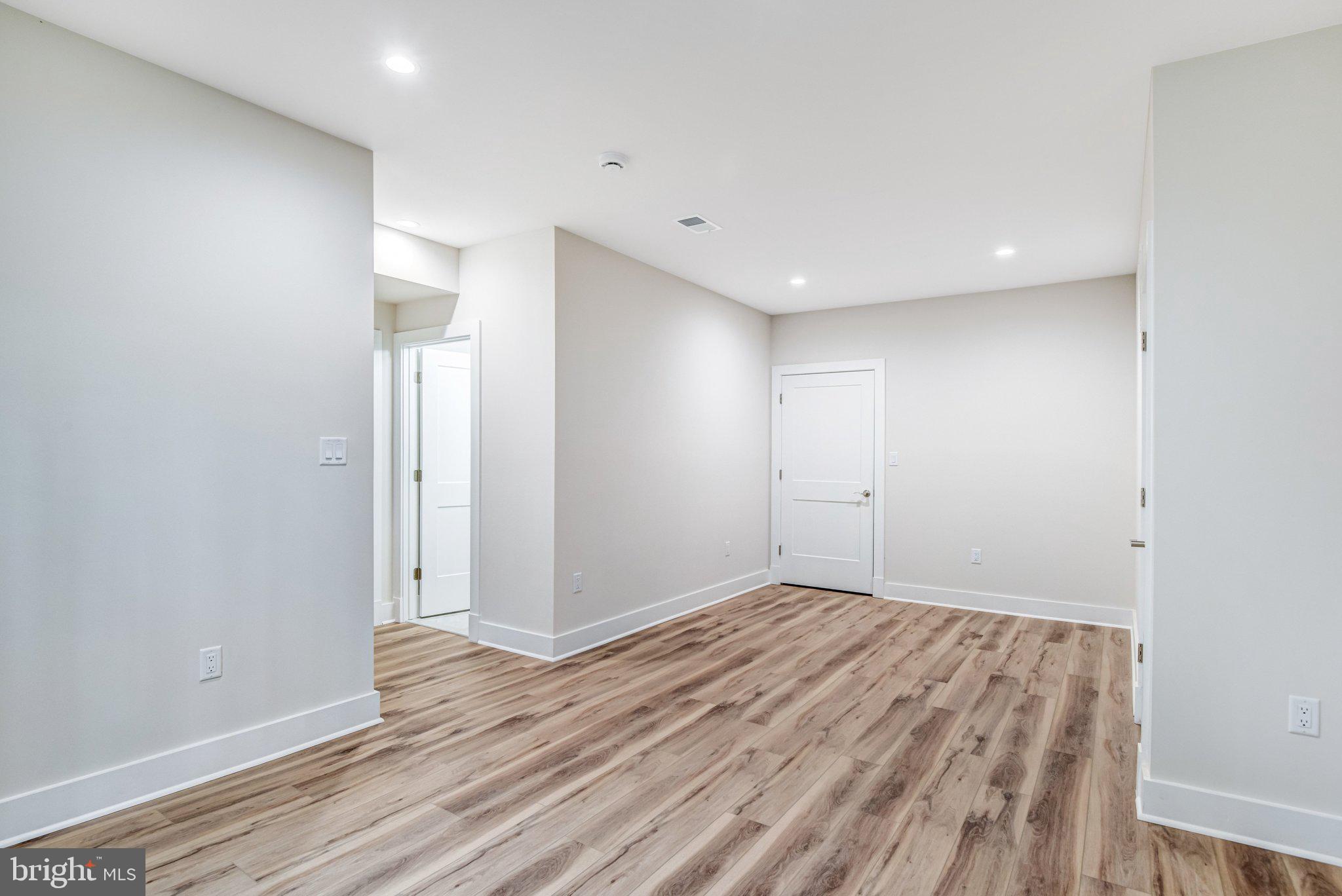 16220 Waterfall Road Haymarket, VA 20169 - Photo 32 of 44