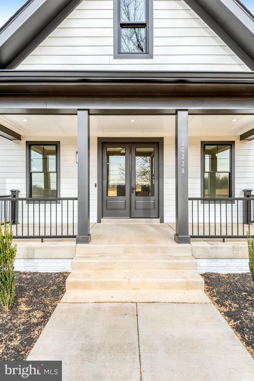 16220 Waterfall Road Haymarket, VA 20169 - Photo 4 of 44