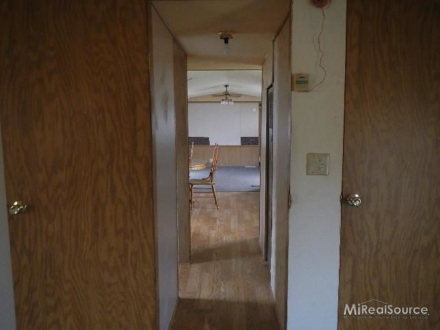 7339 Edlane Road Algonac, MI 48001 - Photo 8 of 10 Hallway