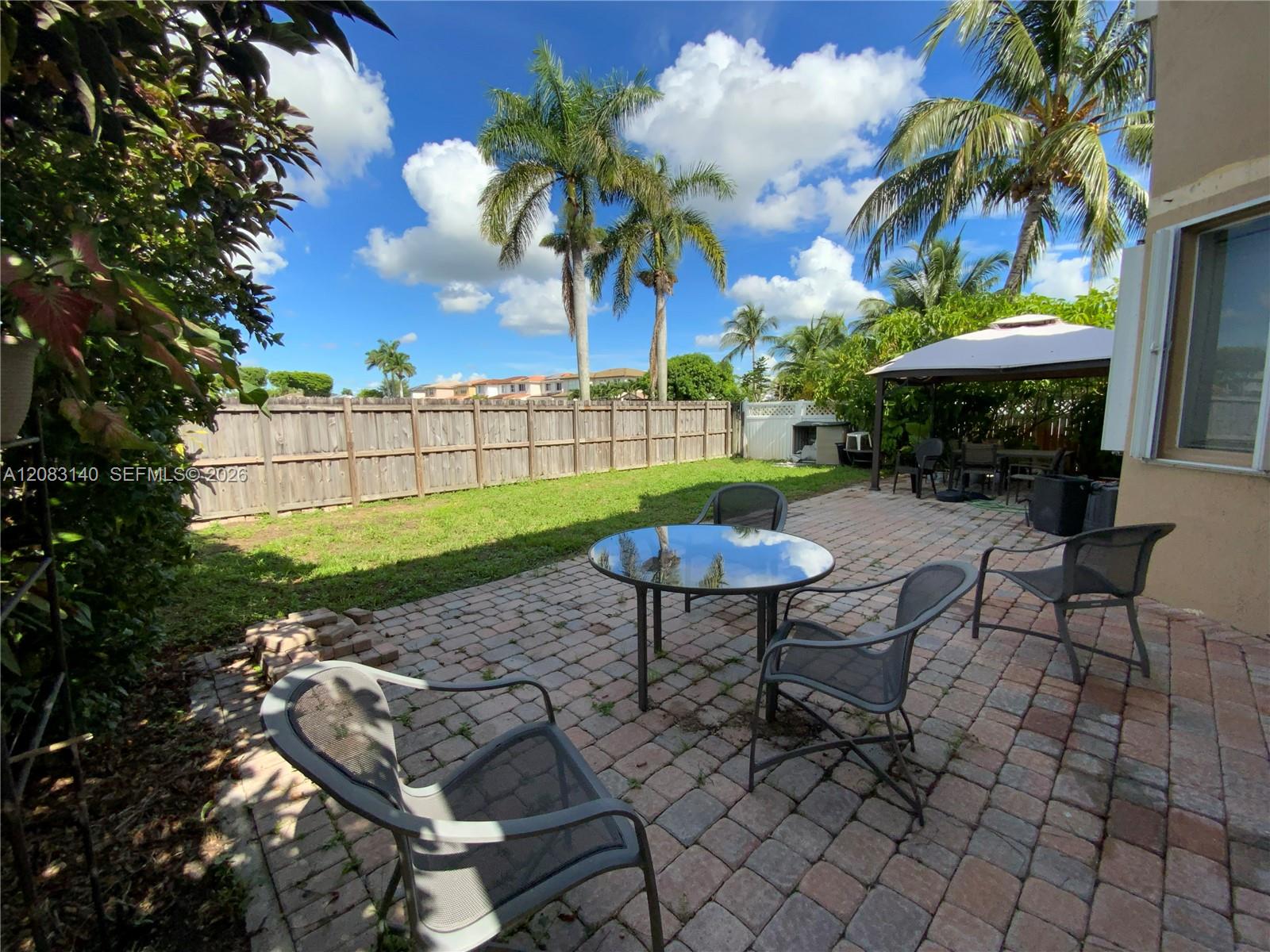 6528 Southwest 158th Pass Miami, FL 33193 - Photo 3 of 33 Gallery Image 3