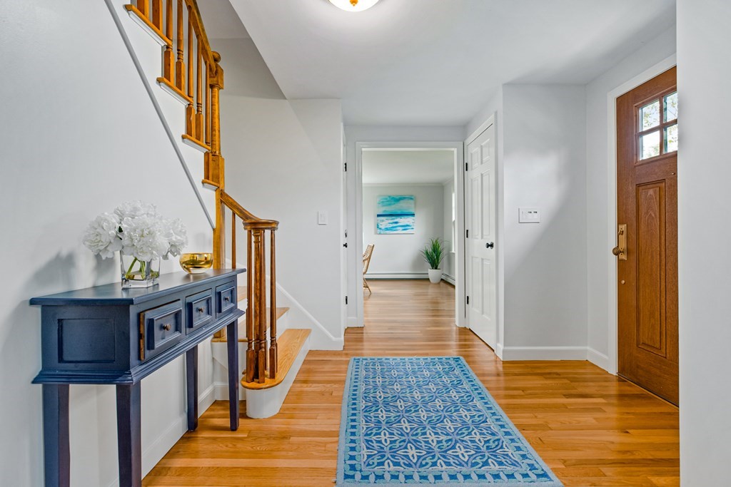 6 Berkley Circle Hingham, MA 02043 - Photo 12 of 30