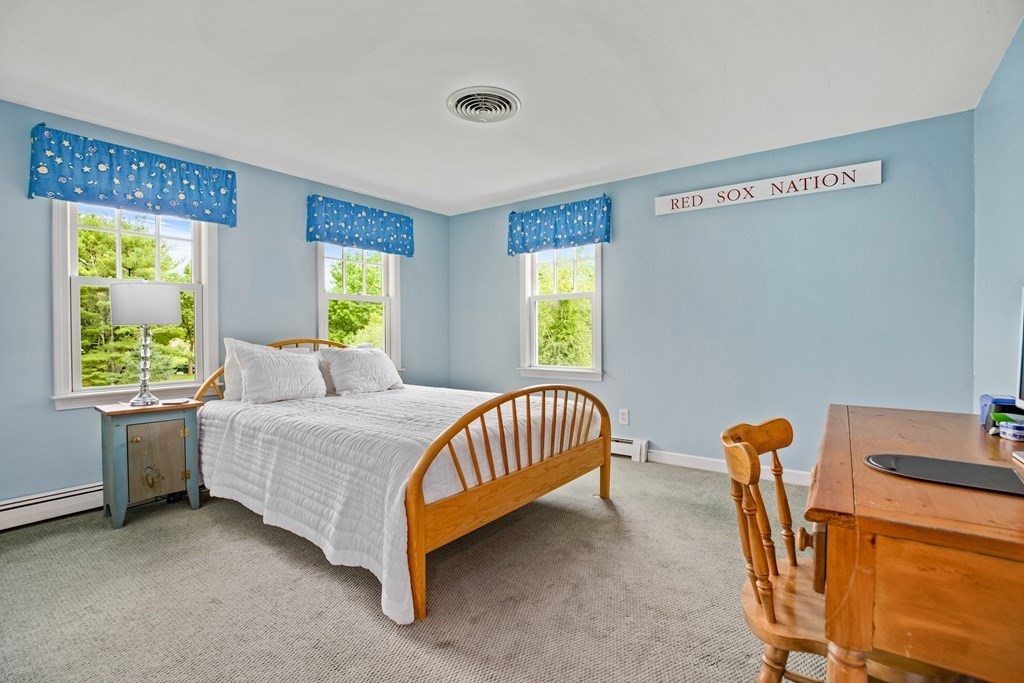 6 Berkley Circle Hingham, MA 02043 - Photo 15 of 30