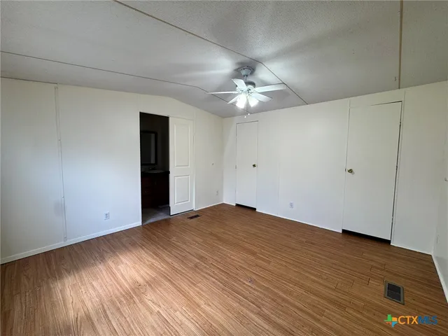 $850 | 1111 Olmos Road, Seguin, TX 78155